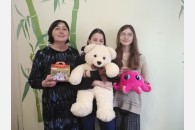 Краснодар. Коммунисты поздравили с Новым годом ряд многодетных семей