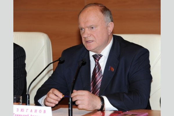 Геннадий Зюганов: Кремль боится Навального меньше, чем левого поворота Геннадий Зюганов: Кремль боится Навального меньше, чем левого поворота