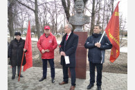 Белореченск. Коммунисты Кубани и Республики Адыгея 5 марта почтили память И.В. Сталина