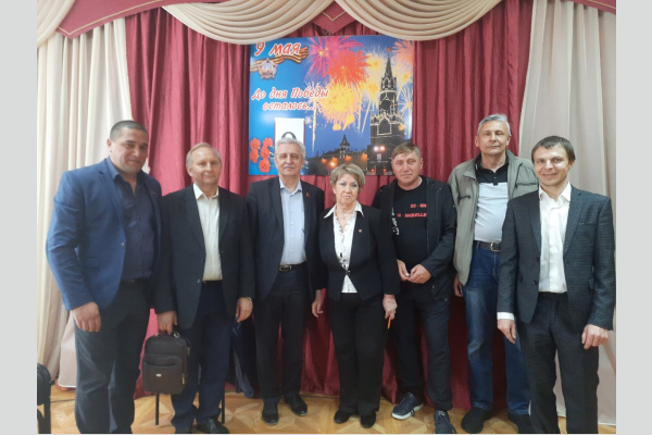 Н.И. Осадчий в Армавире провел встречу с активом КПРФ Н.И. Осадчий в Армавире провел встречу с активом КПРФ