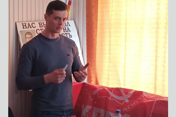 Коммунист-депутат Артем Белобрицкий – жителям сельских территорий: Всегда на связи! Коммунист-депутат Артем Белобрицкий – жителям сельских территорий: Всегда на связи!