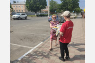 Активисты КПРФ проводят агитацию на территории края