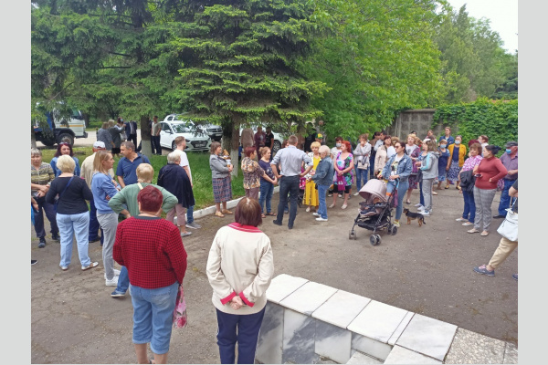 Краснодар, поселок Прогресс. Администрация бессильна – на помощь жителям приходят депутаты КПРФ Краснодар, поселок Прогресс. Администрация бессильна – на помощь жителям приходят депутаты КПРФ