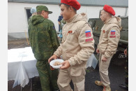 Юные патриоты из станицы Каневской побывали в вертолетном полку