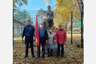 Активисты КПРФ отметили День Красного Октября в станице Тбилисской
