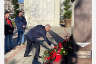 Краснодар. Активисты КПРФ отметили 125-й день рождения Маршала Победы