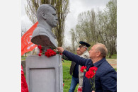 Краснодар. Активисты КПРФ и других лево-патриотических сил отметили День космонавтики