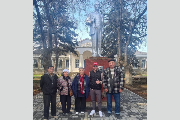 В Калининском районе коммунисты помогают жителям благоустроить территории населенных пунктов В Калининском районе коммунисты помогают жителям благоустроить территории населенных пунктов