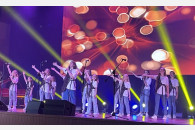 Краснодар. Коммунисты-депутаты побывали на концерте детских творческих коллективов Краснодар. Коммунисты-депутаты побывали на концерте детских творческих коллективов