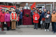 Активисты КПРФ и сторонники партии отметили день рождения И.В. Сталина